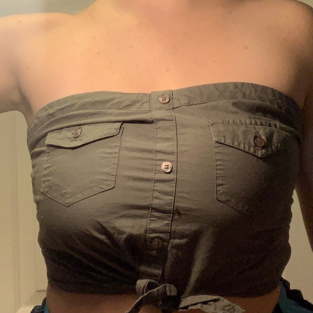 Olive green crop top!